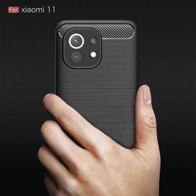 Cazy Hoesje geschikt voor Xiaomi Mi 11 - Rugged TPU - Zwart