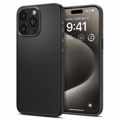 Spigen Hoesje geschikt voor iPhone 15 Pro Max - Thin Fit - Zwart