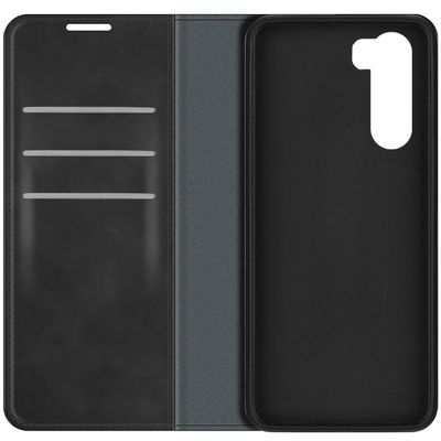 Cazy Wallet Magnetic Hoesje geschikt voor Motorola Moto G200 5G - Zwart