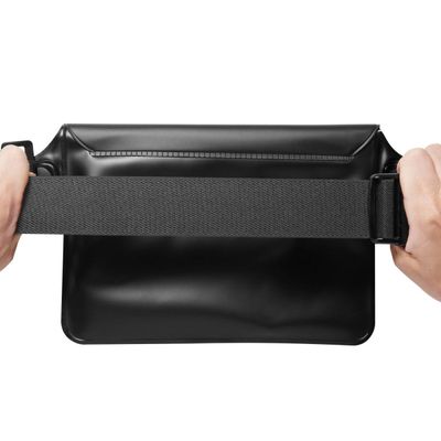 Spigen A620 Universal Waterproof Waist Bag (Black) - AMP04532