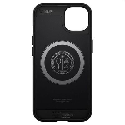 Hoesje geschikt voor iPhone 13 - Spigen Mag Armor Case MagFit - Zwart